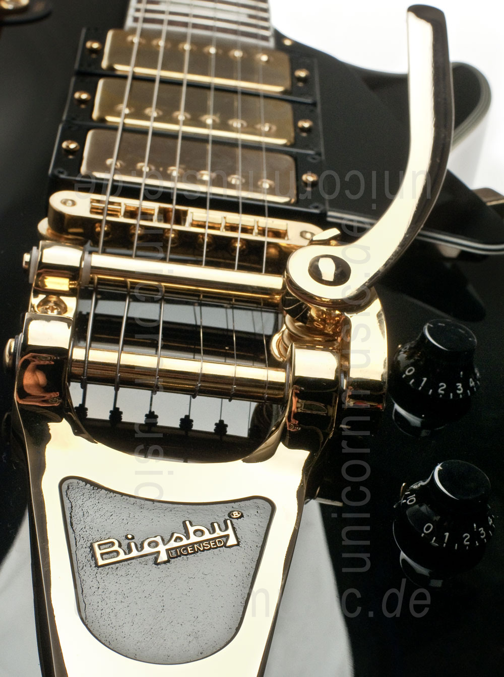 zur Artikelbeschreibung / Preis E-Gitarre BURNY RLC 85 JP BLK BLACK