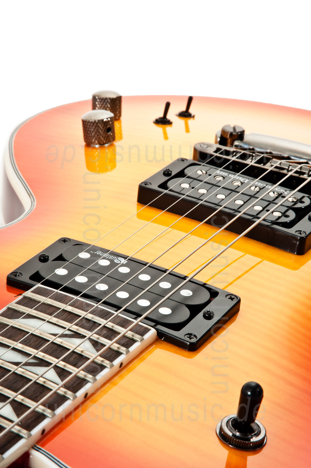 zur Artikelbeschreibung / Preis E-Gitarre FERNANDES MONTEREY ELITE - Honey Burst + Koffer