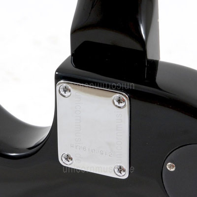 zur Artikelbeschreibung / Preis E-Gitarre WESTONE XS5 - schwarz