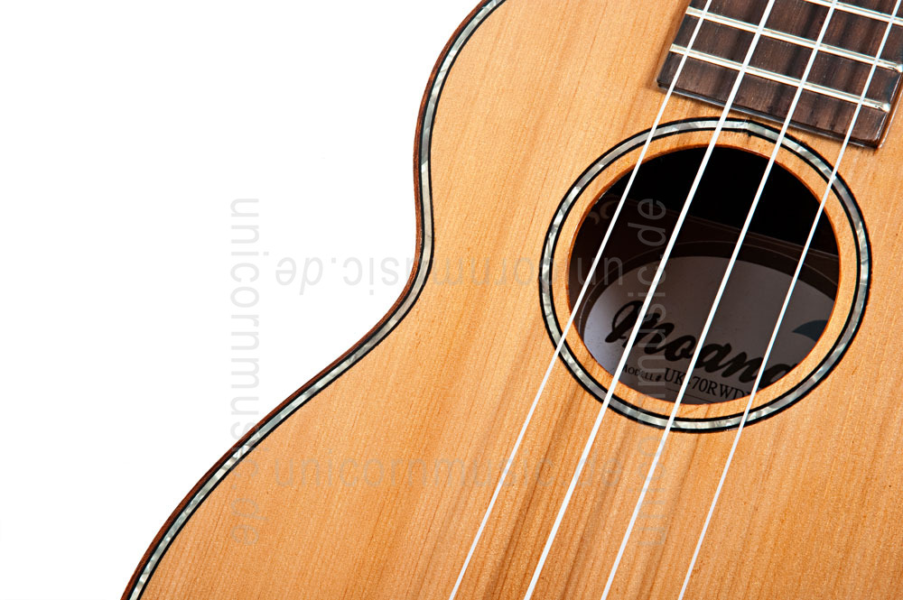zur Artikelbeschreibung / Preis Sopran Ukulele - MOANA UK-70 RWDXG - Palisander - massive Zederndecke  + Tasche