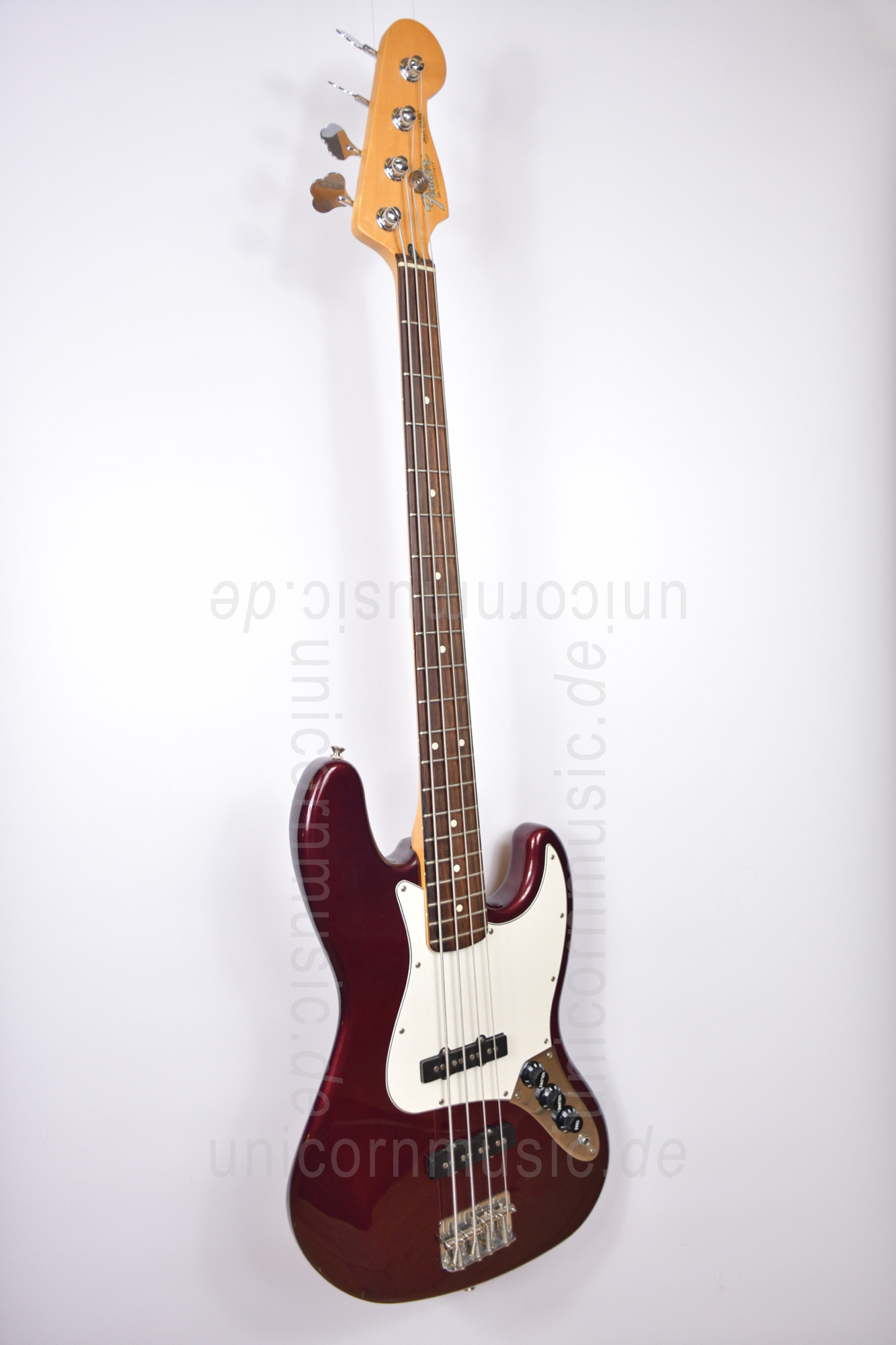 zur Artikelbeschreibung / Preis Fender Jazz Bass