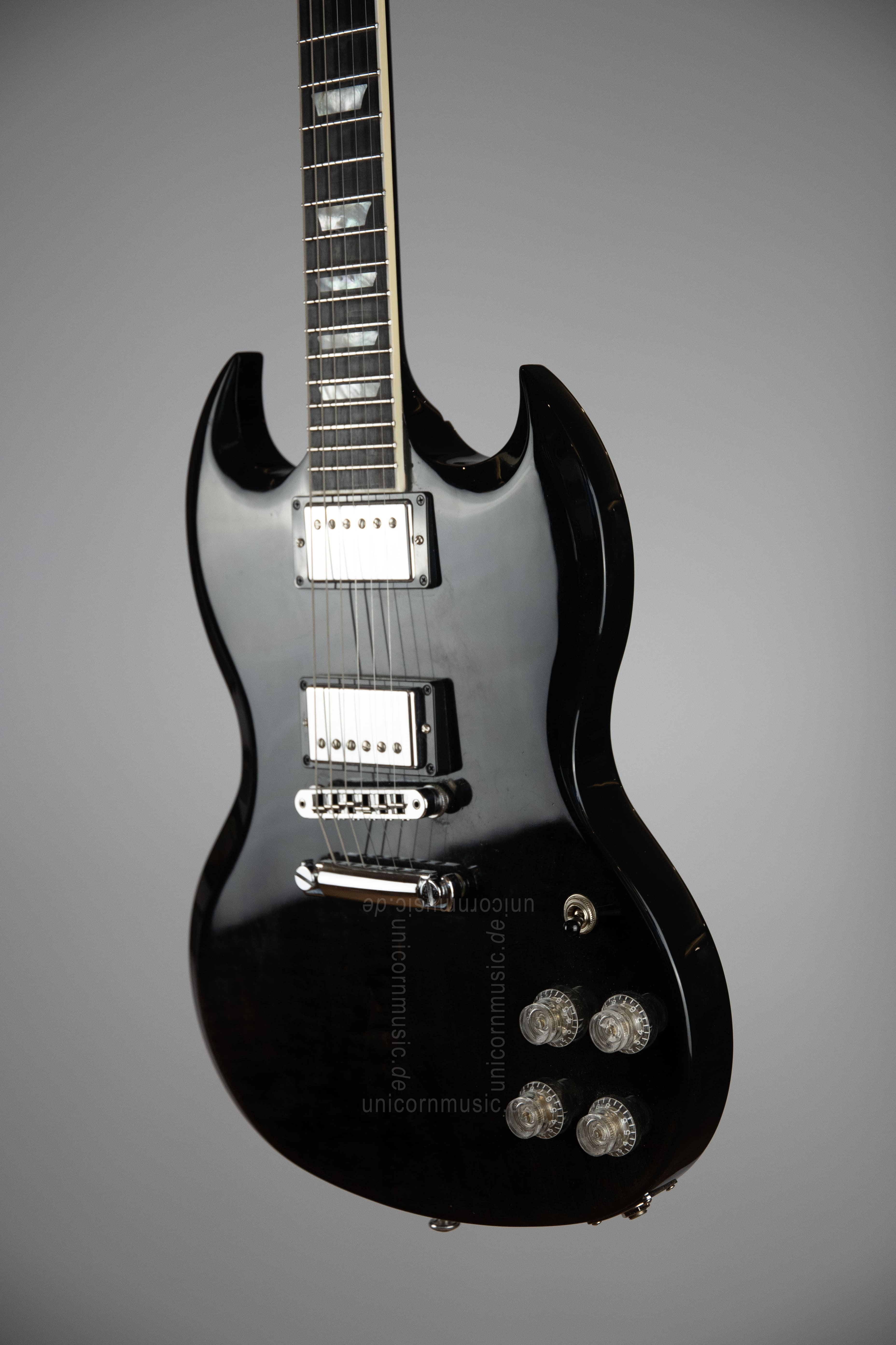 zur Artikelbeschreibung / Preis Gibson-SG-Modern